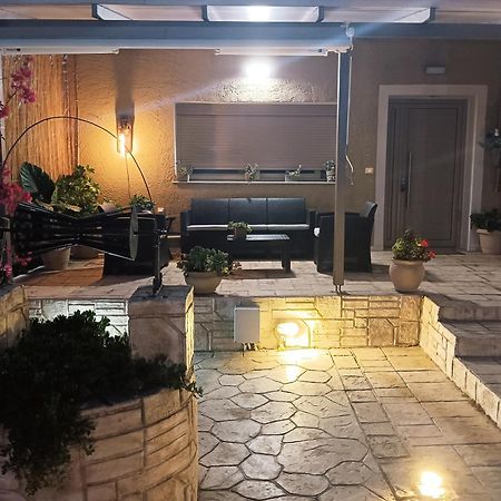 Villeta Nikol Lixouri Exterior foto