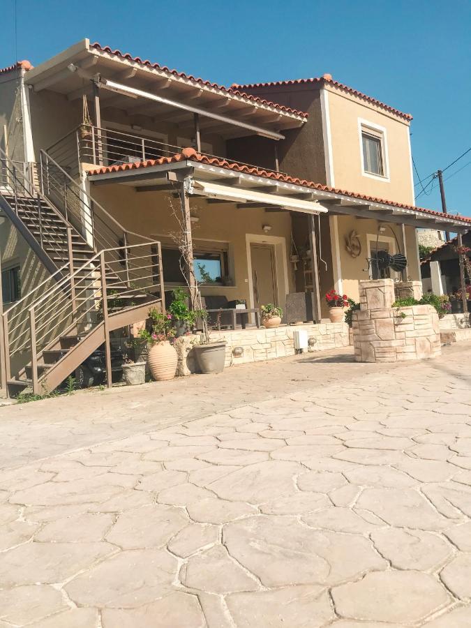 Villeta Nikol Lixouri Exterior foto