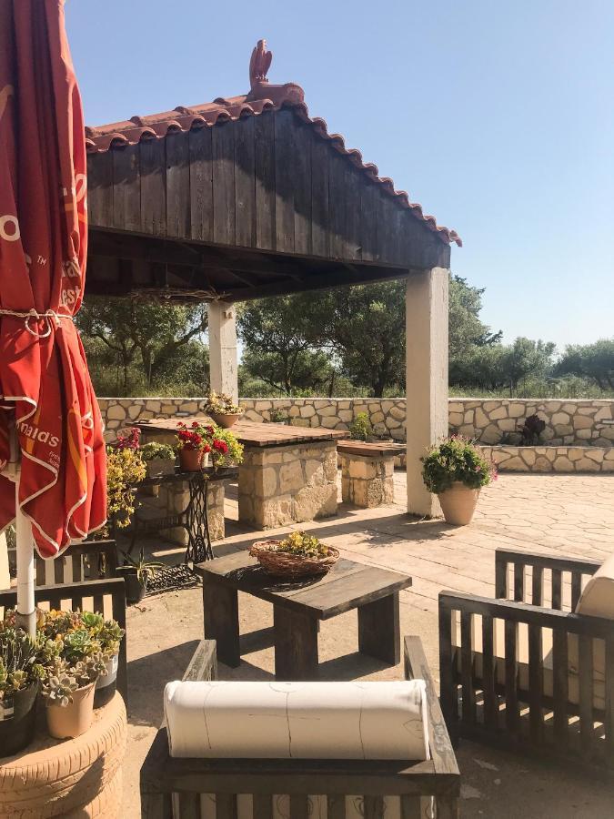 Villeta Nikol Lixouri Exterior foto