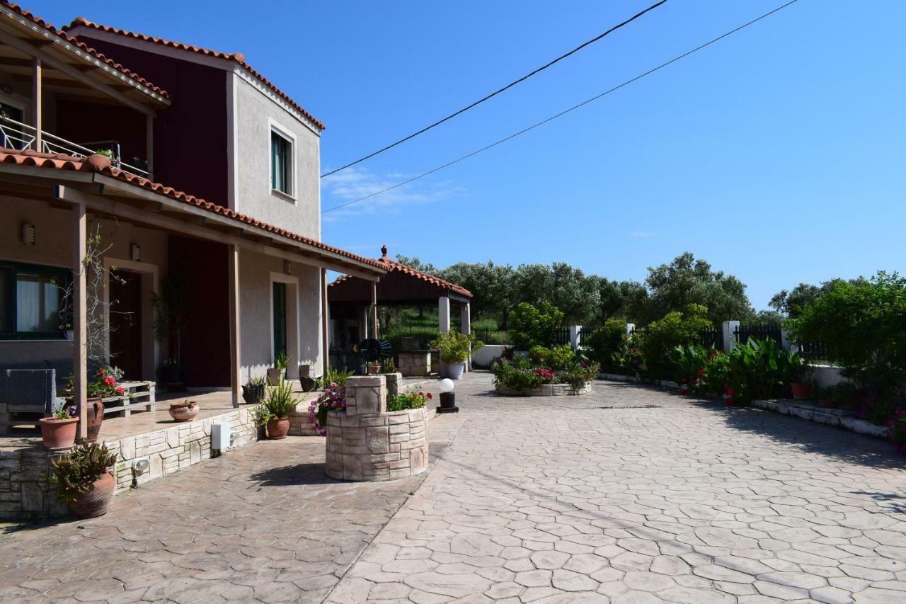 Villeta Nikol Lixouri Exterior foto